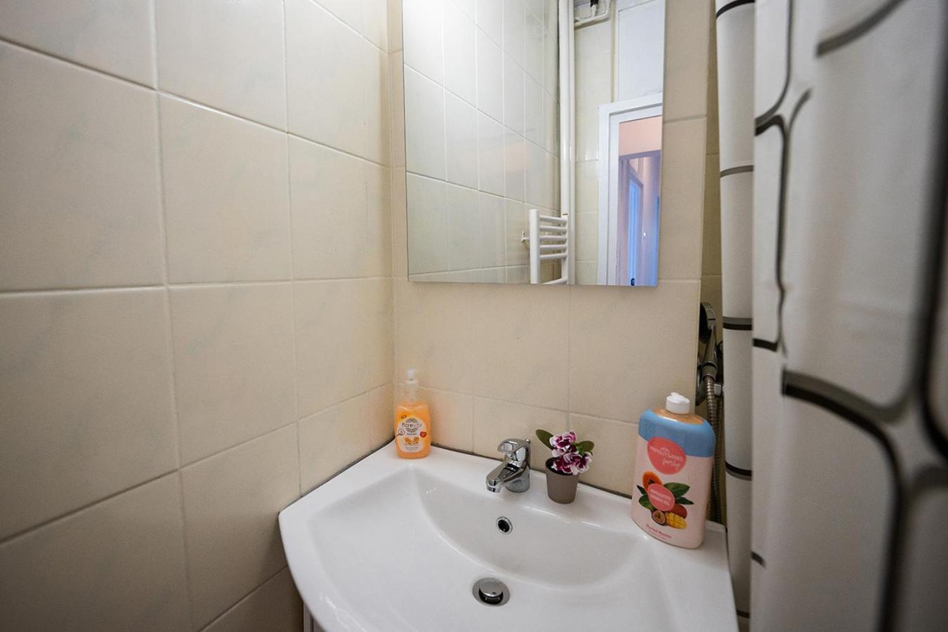 Aurel Vlaicu Apartment- Gara Brasov Exterior photo